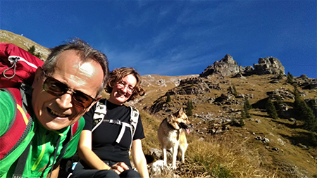 Autunnale in CIMA MENNA (2300 m) da Zorzone ad anello con discesa dal Chignol d’Arale il 25 ott. 2018- FOTOGALLERY